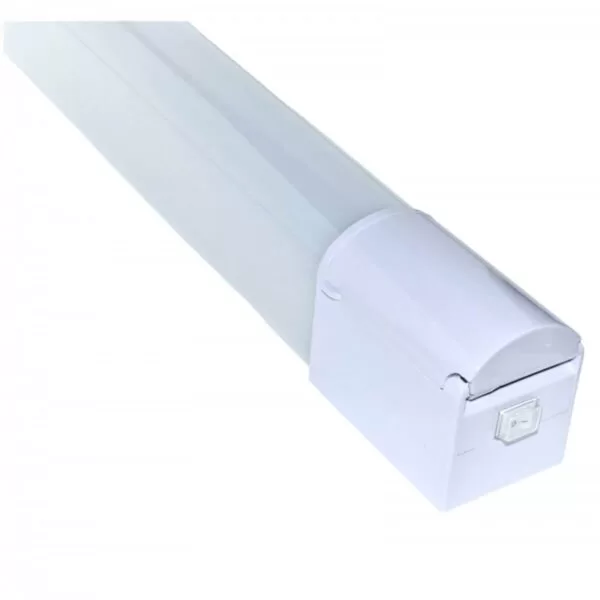 Corp LED Baie cu Priza 15w 6500K IP44